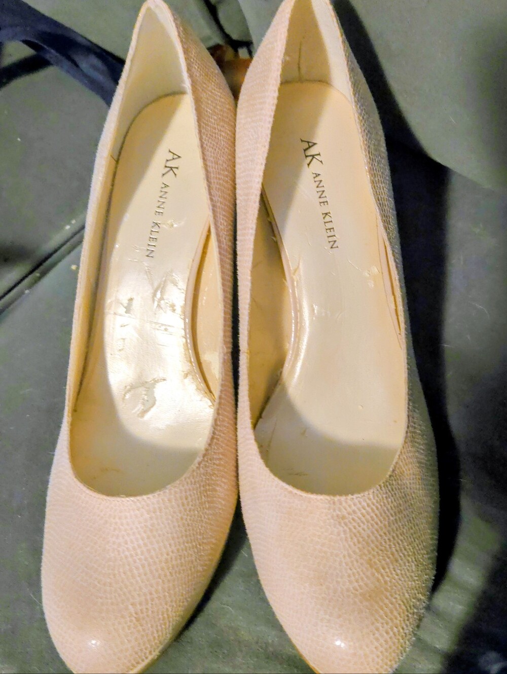 Vintage Anne Klein Textured Almond Toe Platform High Heels